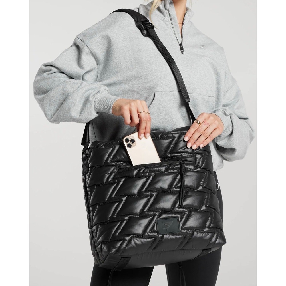 Gymshark Quilted Yoga Tote Black- very good used condition